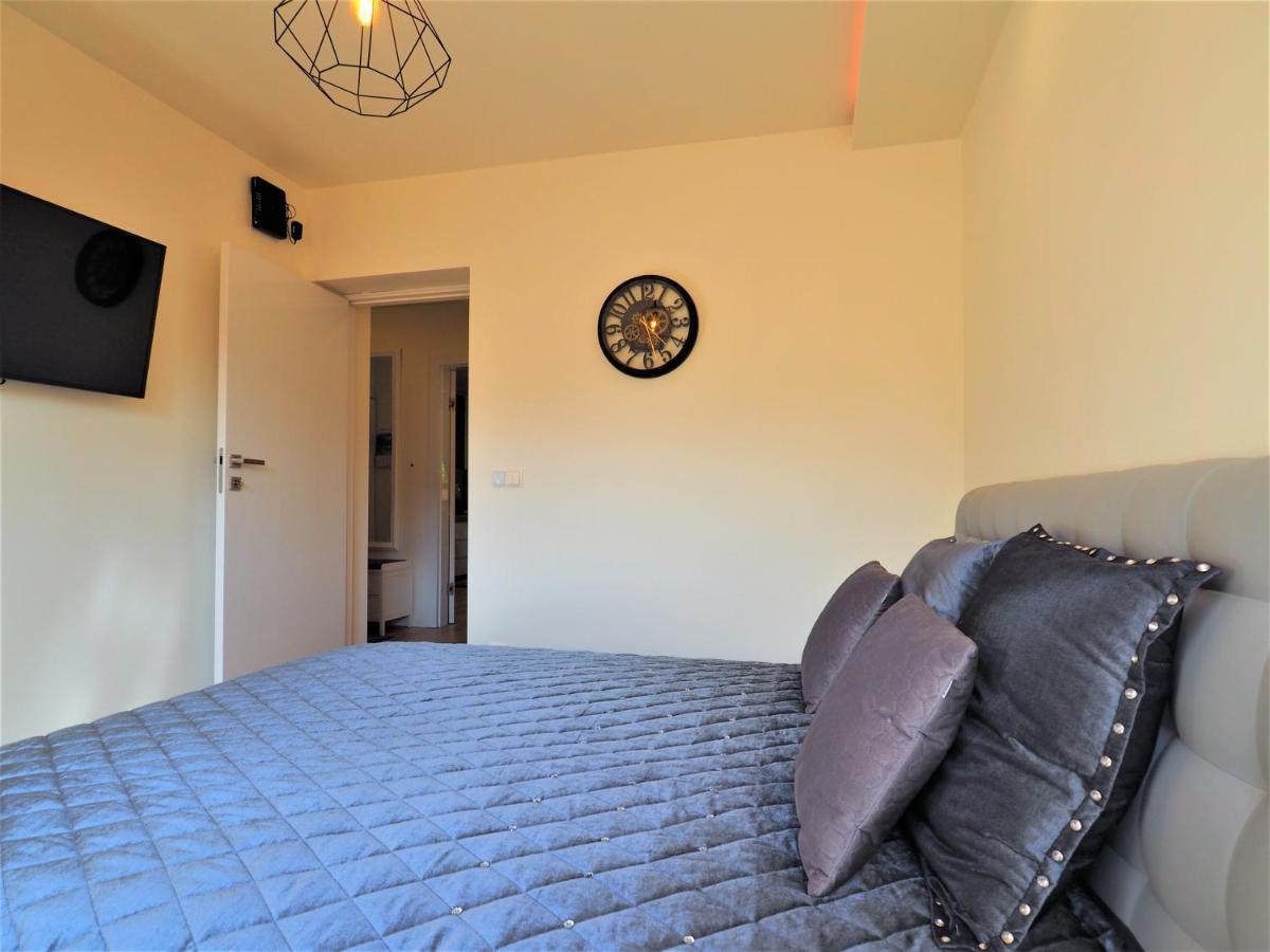 Vip Apartamenty Centrum Przy Rowni Zakopane Exterior photo